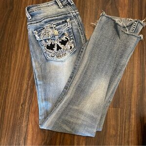 Platinum Plush jeans with bling back pockets